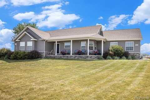 2660 Bay Point Court, Imlay City, MI 48444