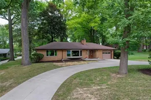 480 Eileen Drive, Bloomfield Hills, MI 48302