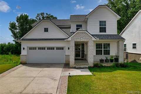 569 Pattan Drive, Wixom, MI 48393