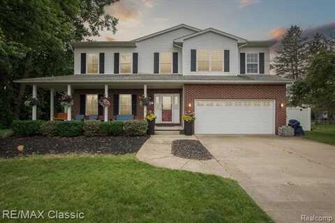 1560 Ludean Drive, Highland, MI 48356