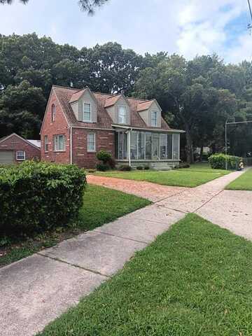 943 Philpotts Road, Norfolk, VA 23513