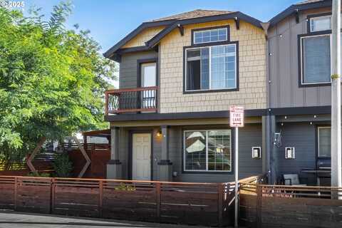 13713 NE 64TH CIR, Vancouver, WA 98682