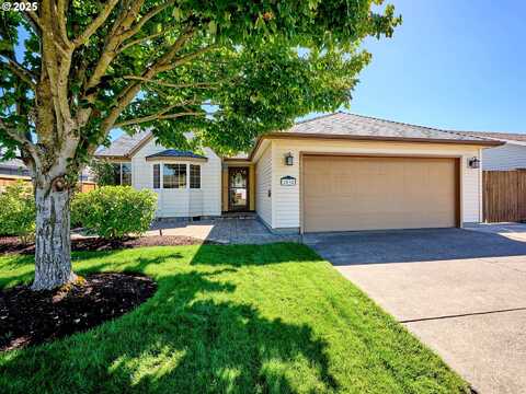 2038 CAMELLIA WAY, Woodburn, OR 97071
