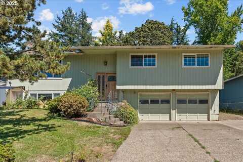 17634 SE CRYSTAL LN, Milwaukie, OR 97267