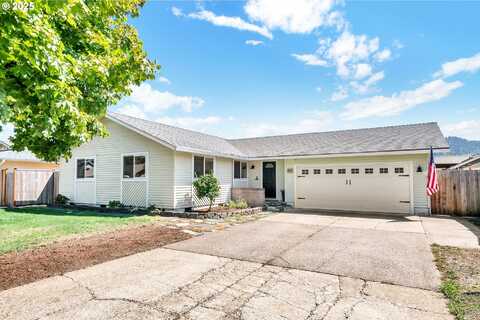 6781 F ST, Springfield, OR 97478