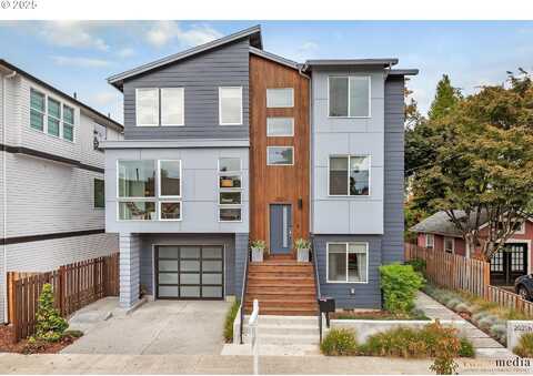 2021 SE WOODWARD ST, Portland, OR 97202