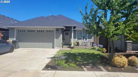1577 SE BARBERRY AVE, Dallas, OR 97338
