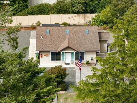 91525 SPAW LN, Coos Bay, OR 97420