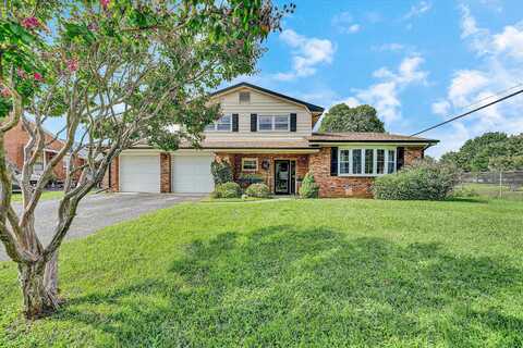 1403 Azalea ST, Salem, VA 24153