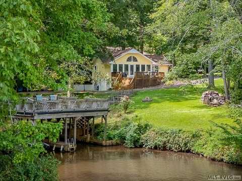 646 Dogwood Drive, Bracey, VA 23919