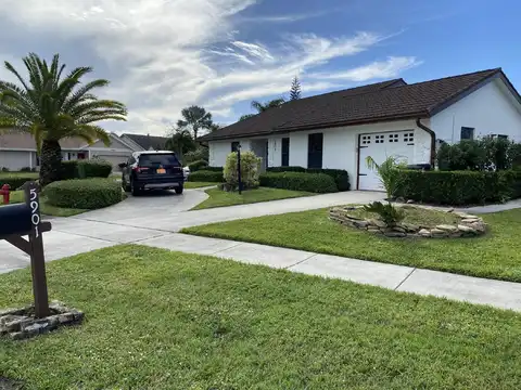 5901 White Cypress Drive, Lake Worth, FL 33467