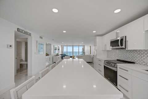 900 Ocean Drive, Juno Beach, FL 33408