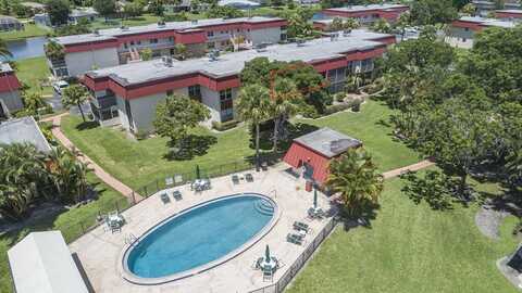 12022 Greenway Drive N, Royal Palm Beach, FL 33411