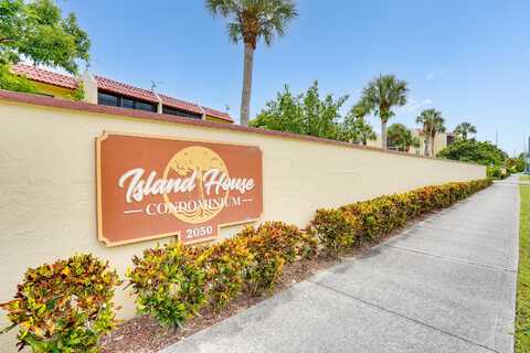 2050 Oleander Boulevard, Fort Pierce, FL 34950