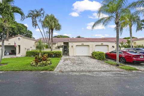 2683 Deer Creek Emerald Way, Deerfield Beach, FL 33442