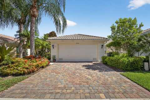 8419 St Johns Court, Wellington, FL 33414