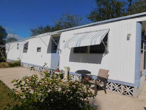 40 Tangerine Avenue, Fort Pierce, FL 34982