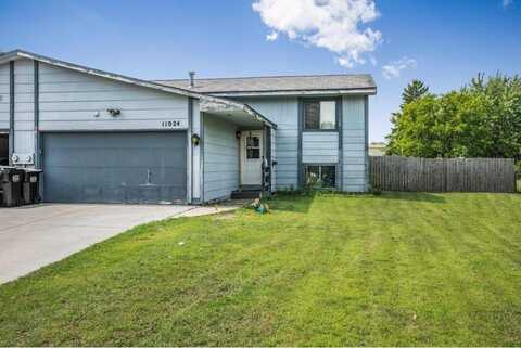 11024 Swallow Street NW, Coon Rapids, MN 55433