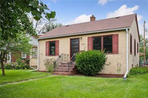 1539 Dale Street N, Saint Paul, MN 55117