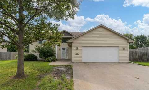 329 Crystal Circle, Mankato, MN 56001