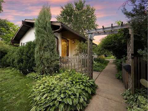 2549 33rd Avenue S, Minneapolis, MN 55406