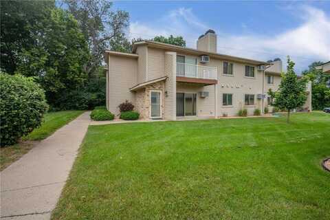 8811 Jasmine Lane, Eden Prairie, MN 55344