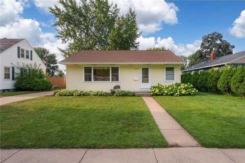 2107 Valmont Avenue, Eau Claire, WI 54701