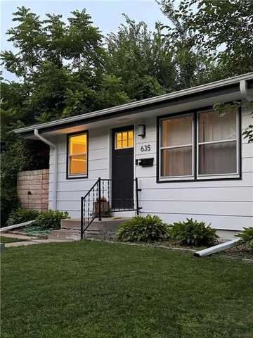 635 Quincy Street NE, Minneapolis, MN 55413