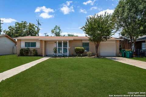 121 Rosewood, Universal City, TX 78148