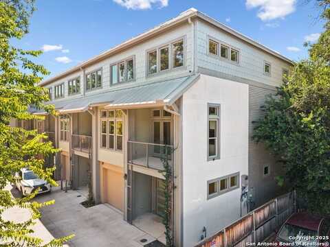 135 Cedar Street, San Antonio, TX 78210