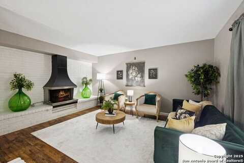 9915 Powhatan Dr, San Antonio, TX 78230