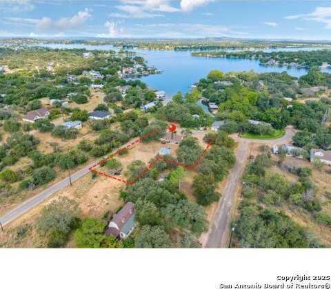 1004 Shorewood, Granite Shoals, TX 78654