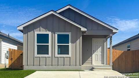2057 Zephyr Lily, San Antonio, TX 78221