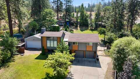 416 E Carriage Ct, Spokane, WA 99218