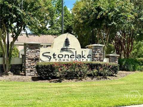 89 Stonelake Circle, Savannah, GA 31419