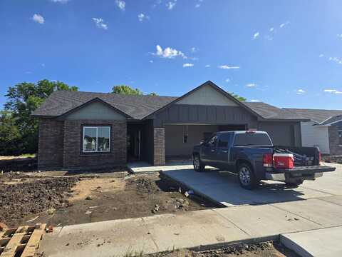 1114 SE 8th, Newton, KS 67114