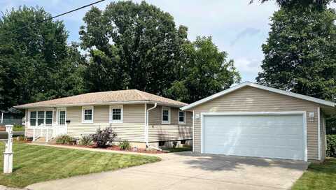 201 Merton Avenue, Lodi, WI 53555
