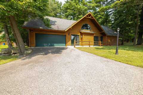 103 Bowman Road, Wisconsin Dells, WI 53965
