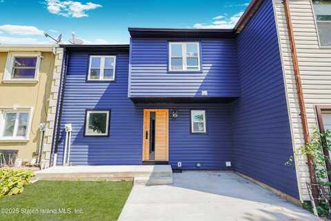 151 Regis Drive, Staten Island, NY 10314