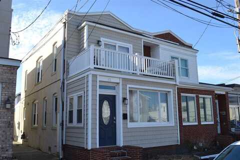 12 S Franklin Ave Ave, Margate City, NJ 08402