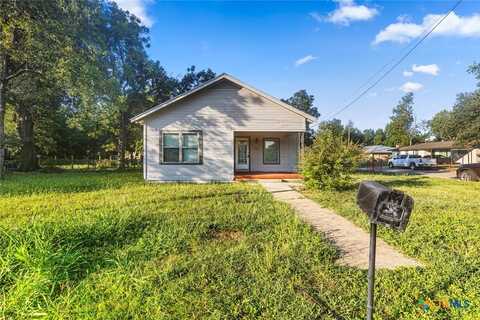 701 E 15th Street, Cameron, TX 76520