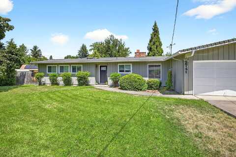 2741 Ruth Drive, Medford, OR 97504