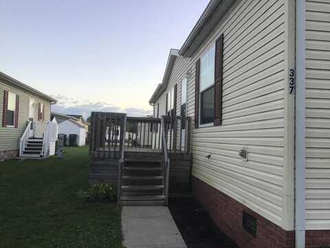 337 Fawn Meadow Drive, Batavia, OH 45103