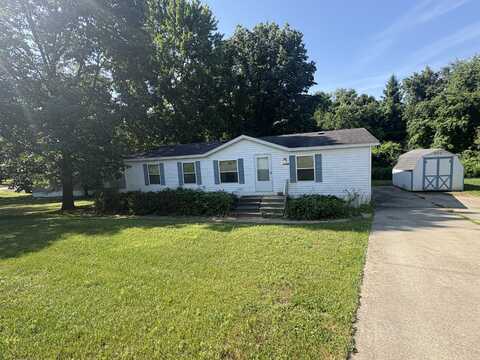 12444 Pine Cone Dr., Middlebury, IN 46540