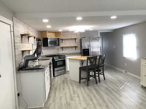 6660 Millstone Drive, Caledonia, MI 49316
