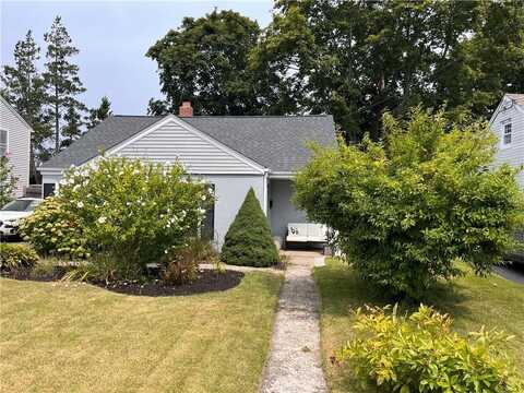 34 Nimitz Road, East Providence, RI 02916