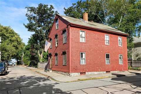 23 Willow Street, Newport, RI 02840
