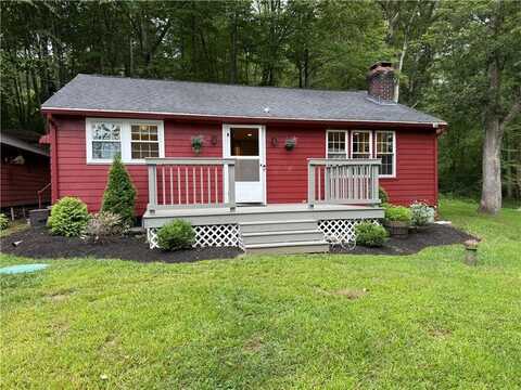 25 Rockland Road, Scituate, RI 02857