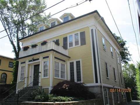 75 Pelham Street, Newport, RI 02840