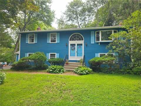 19 Betsy Williams Circle, Johnston, RI 02919